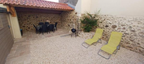 Gîte de la Fecleval 6 personnes proche du Puy dufou